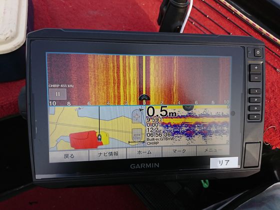 ガーミン魚探 エコマップブラス95sv 9型GPS連動魚探 ECHOMAP Plus(エコマッププラス)95sv GT52HW-TM